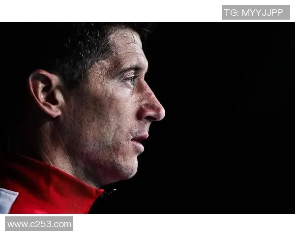 2006年足球周刊球星卡通全景回顾 窥探那个时代的绿茵英雄风采