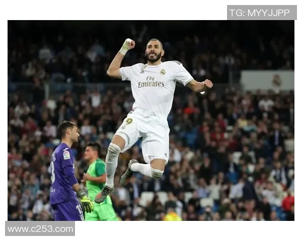 足球球星九选一挑战谁能脱颖而出成为最强球员的终极对决